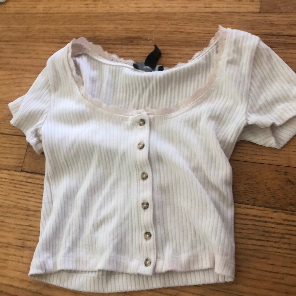 Forever 21 cream and pink crop top